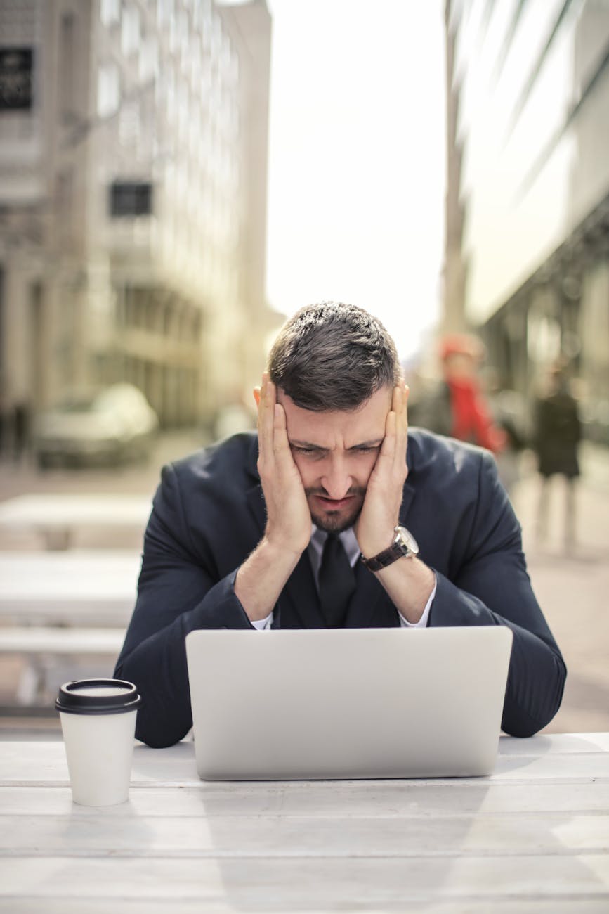 5 Mistakes Canadians Make When Buying Life Insurance (and How to Avoid Them)